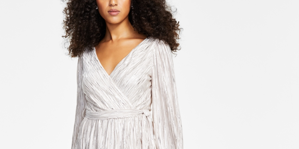 Vestido longo feminino GUESS com listras metálicas e falso envelope, branco, tamanho 8