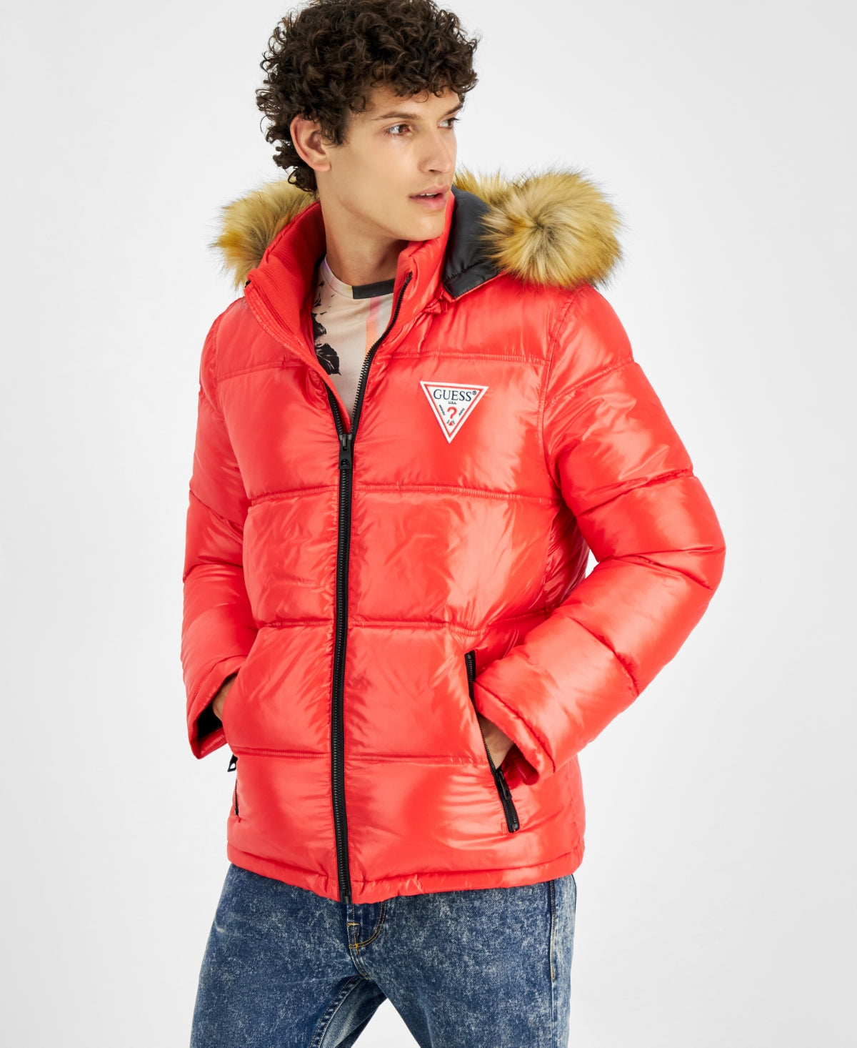 Jaqueta masculina GUESS com capuz de pele sintética vermelha, tamanho X-G