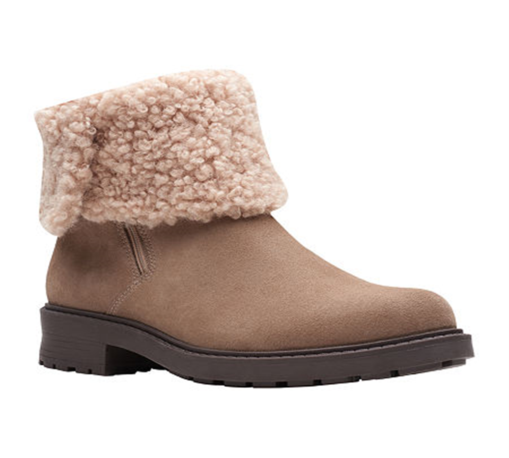 Botas Clarks Opal Zip para Frio Femininas Marrom Tamanho 10M