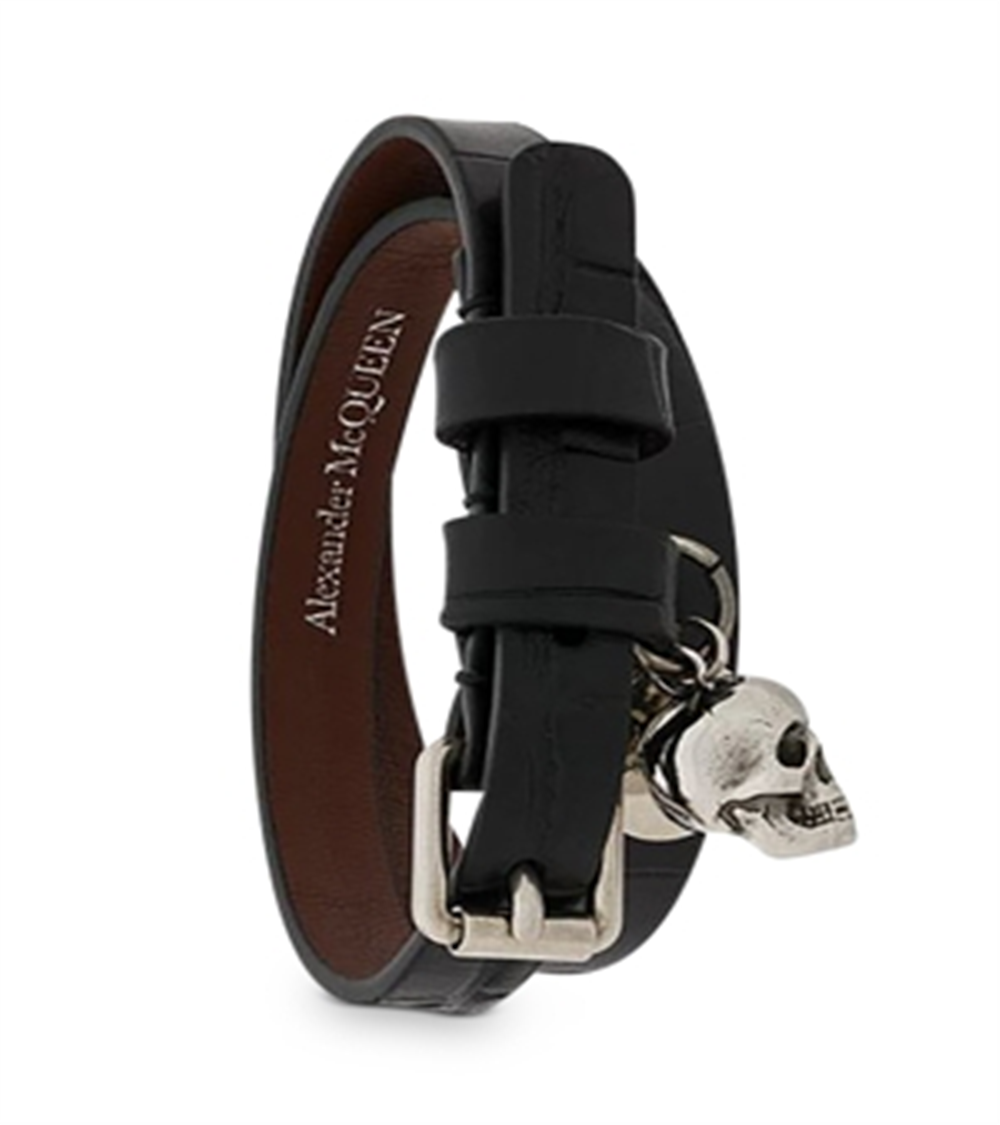 Pulseira masculina Alexander Mcqueen de couro com relevo e caveira dupla, preta, tamanho regular