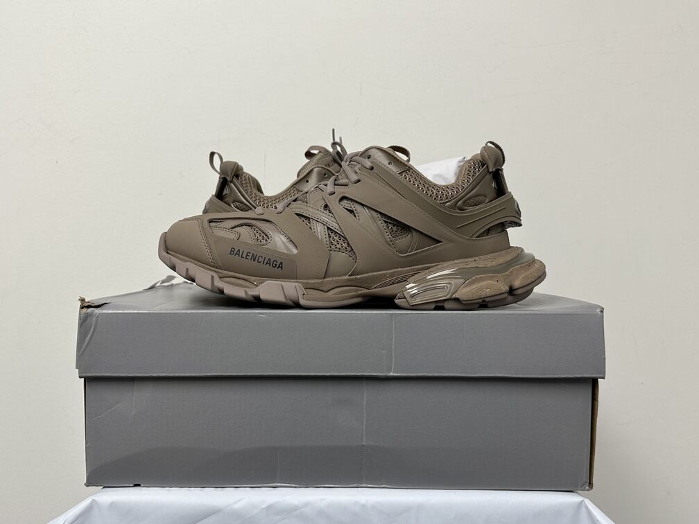Tênis de corrida masculino Balenciaga bege tamanho 12