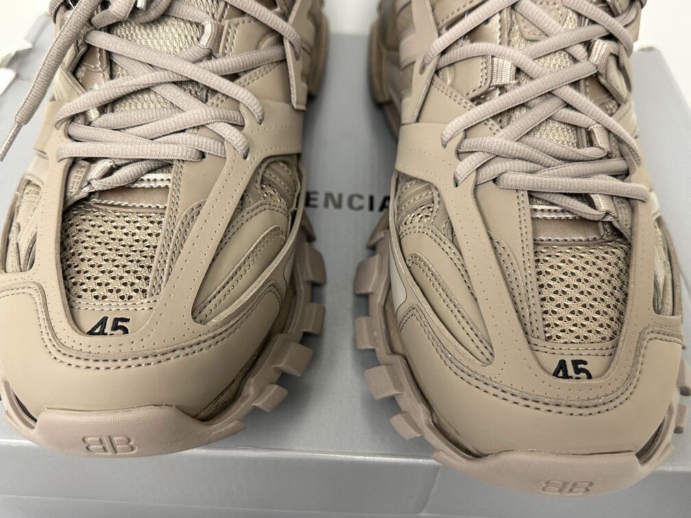 Tênis de corrida masculino Balenciaga bege tamanho 12