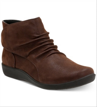 Clarks Women's Sillian Sway Round Toe Leather Ankle Boot Brown Size 8 M
