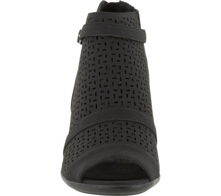 Sandálias Carrigan femininas Easy Street, pretas, tamanho 8, WW