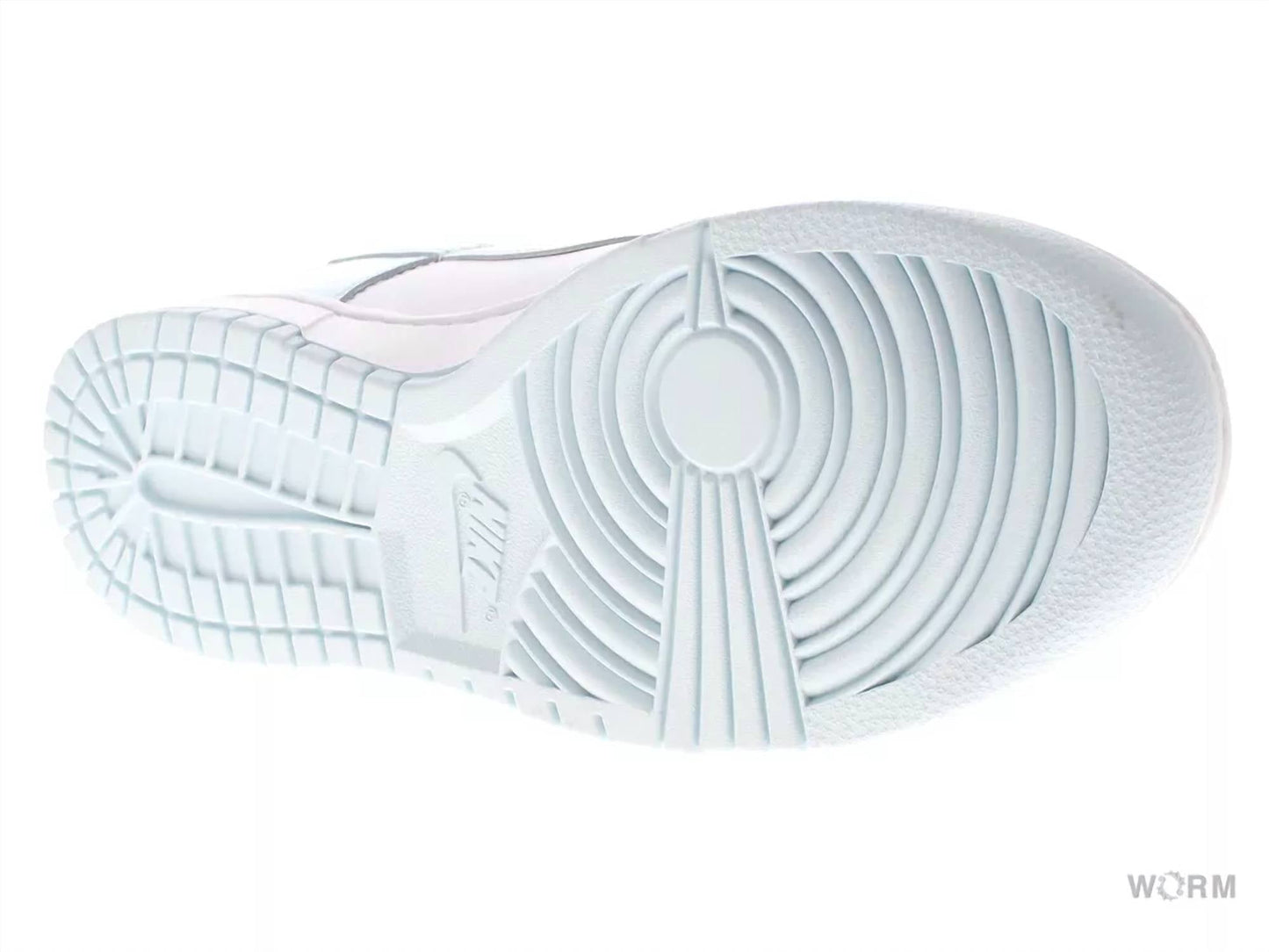 Nike - Men's Dunk Low Retro Sneakers