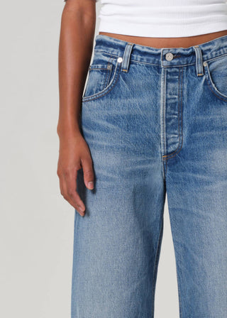 Cidadãos da Humanidade - Calça Jeans Crop Ayla Raw Hem