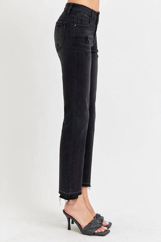 Risen - Calça Jeans Reta com Cano Médio e Cano Curto