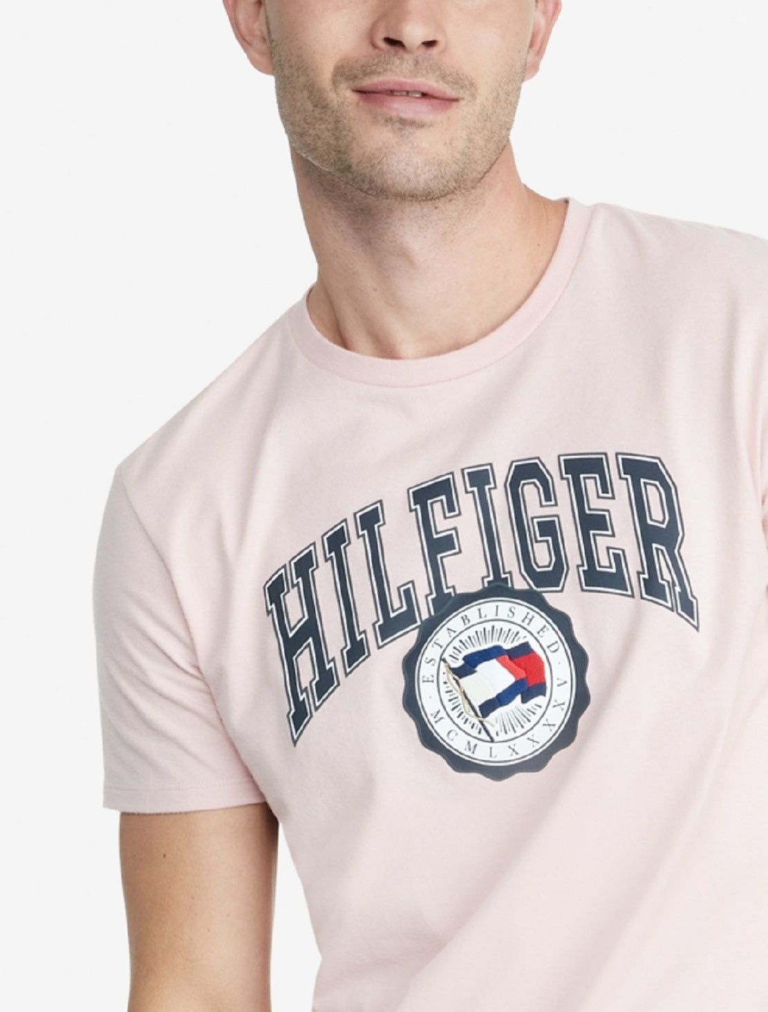 Camiseta Tommy Hilfiger Elevated Logo Masculina Rosa Tamanho Médio