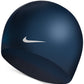 Touca de natação Nike feminina de silicone sólido, tamanho regular, azul
