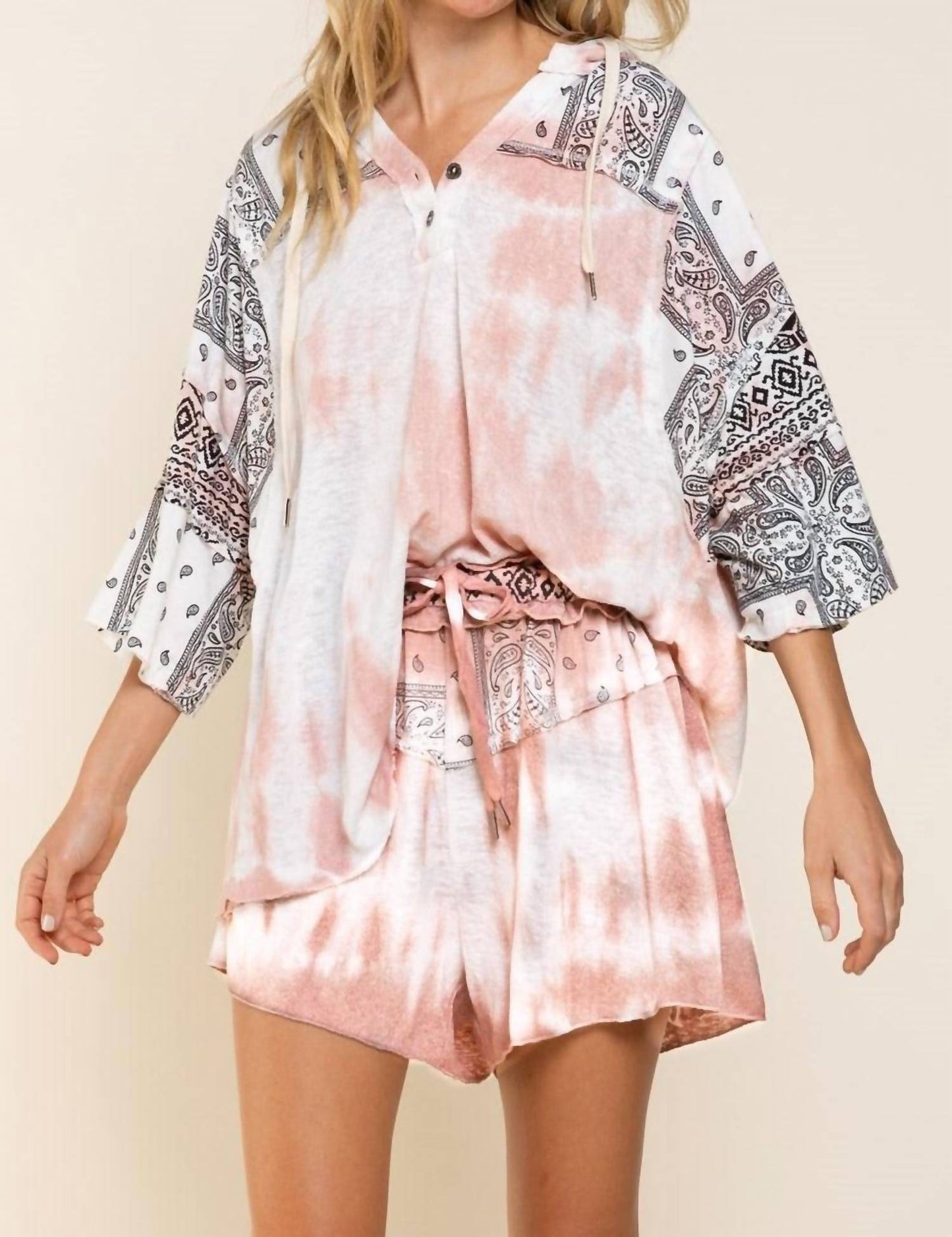Pol - Paisley Mixed Print Top