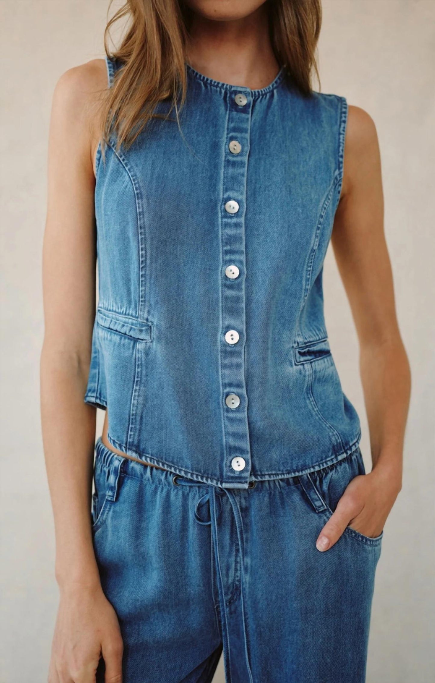 Bella Dahl - High Neck Fitted Vest