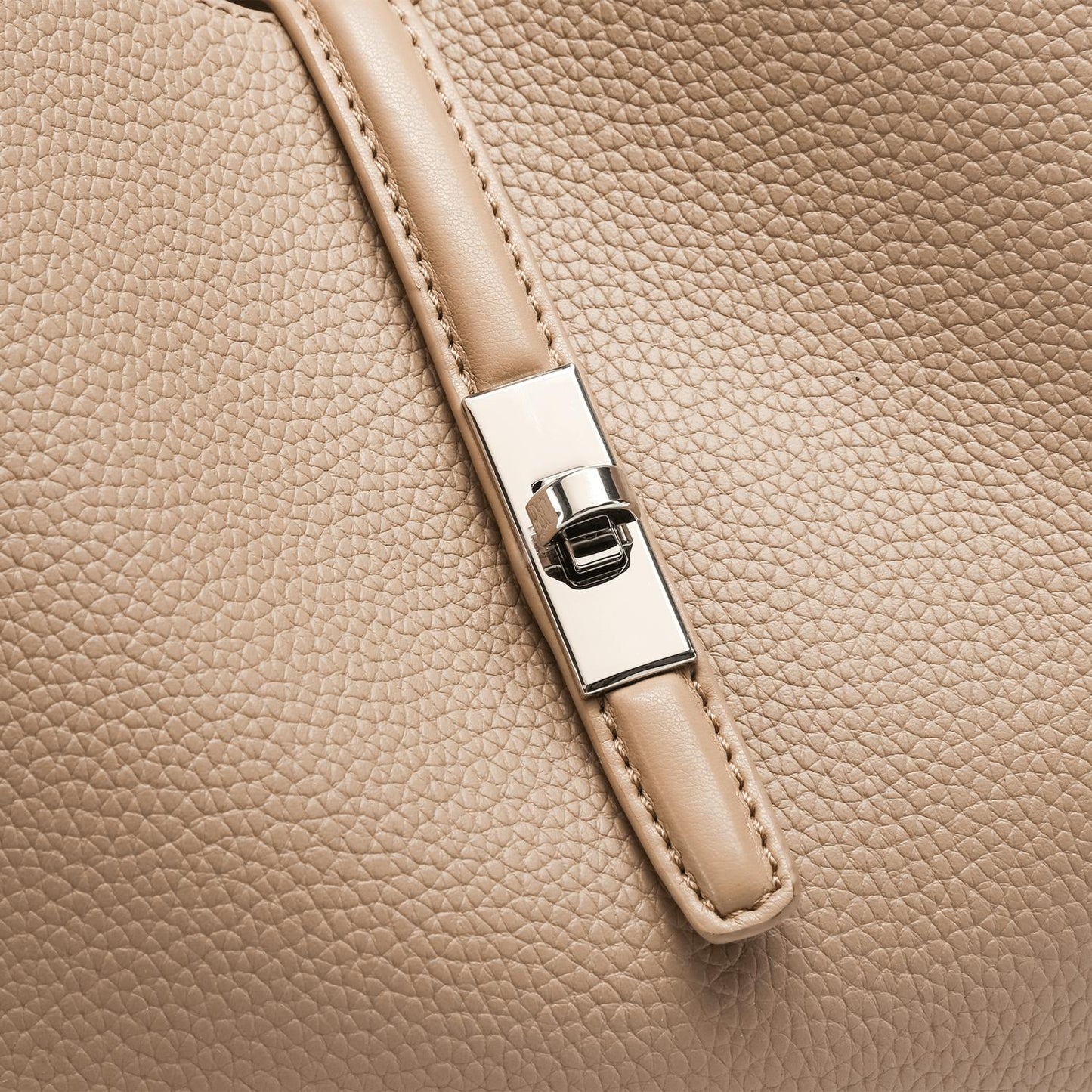 Like Dreams - Women's Sienna Vegan Pebble Hobo Shoulder Bag