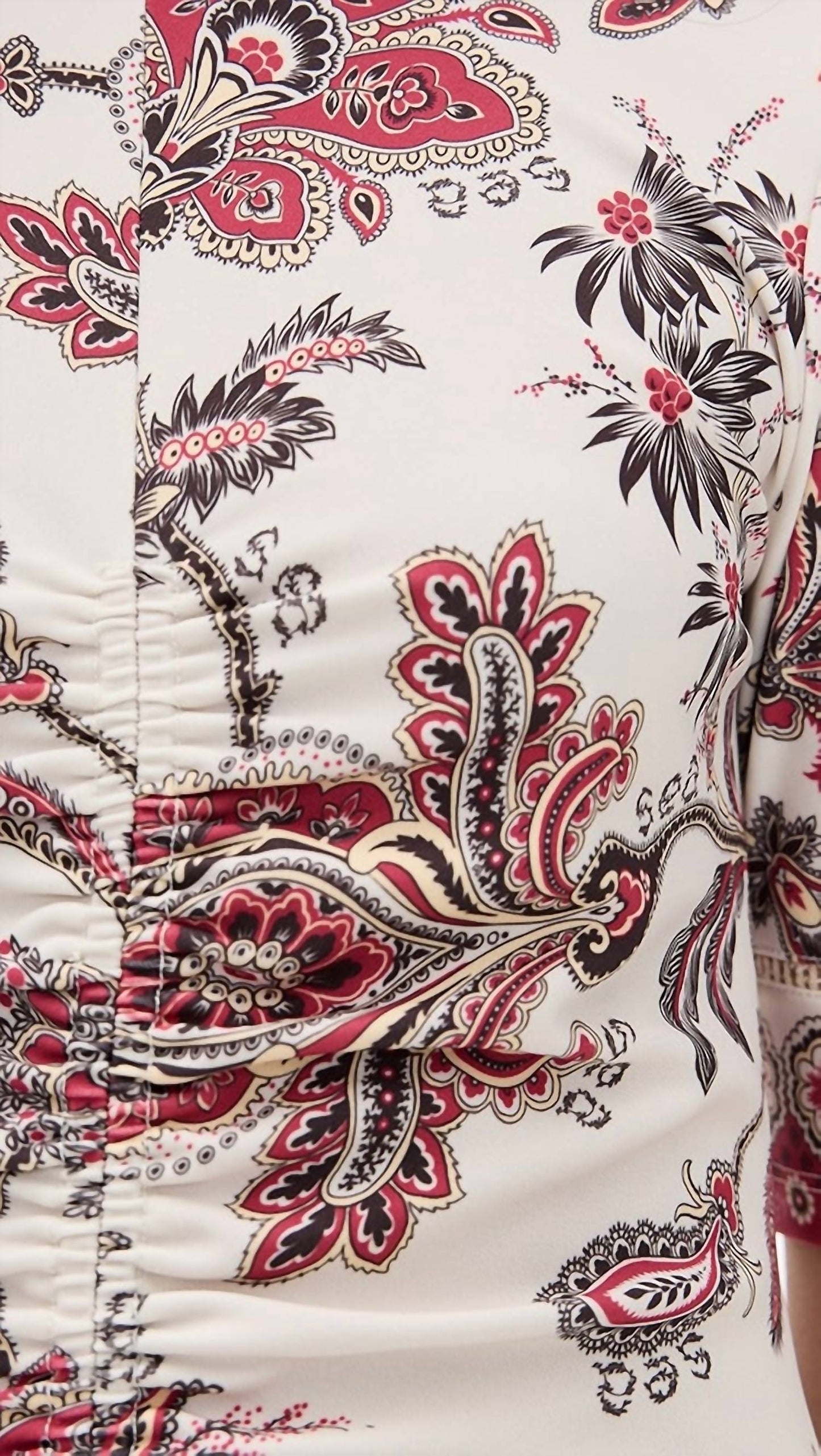 Vestido de manga curta com estampa de Cassandra e babados Sea