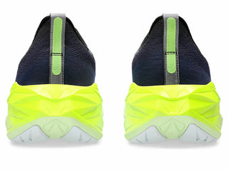 Asics - Tênis de corrida masculino Novablast 4