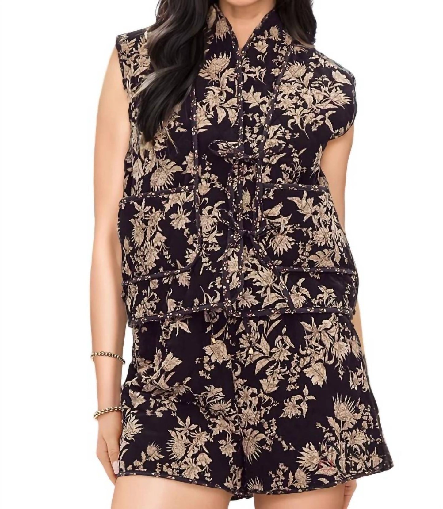 Entro - Maxine Floral Print Quilted Vest & Short Set