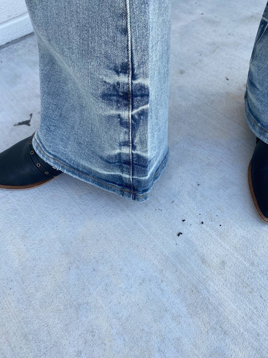 Judy Blue - Pin Tack Flare Jeans