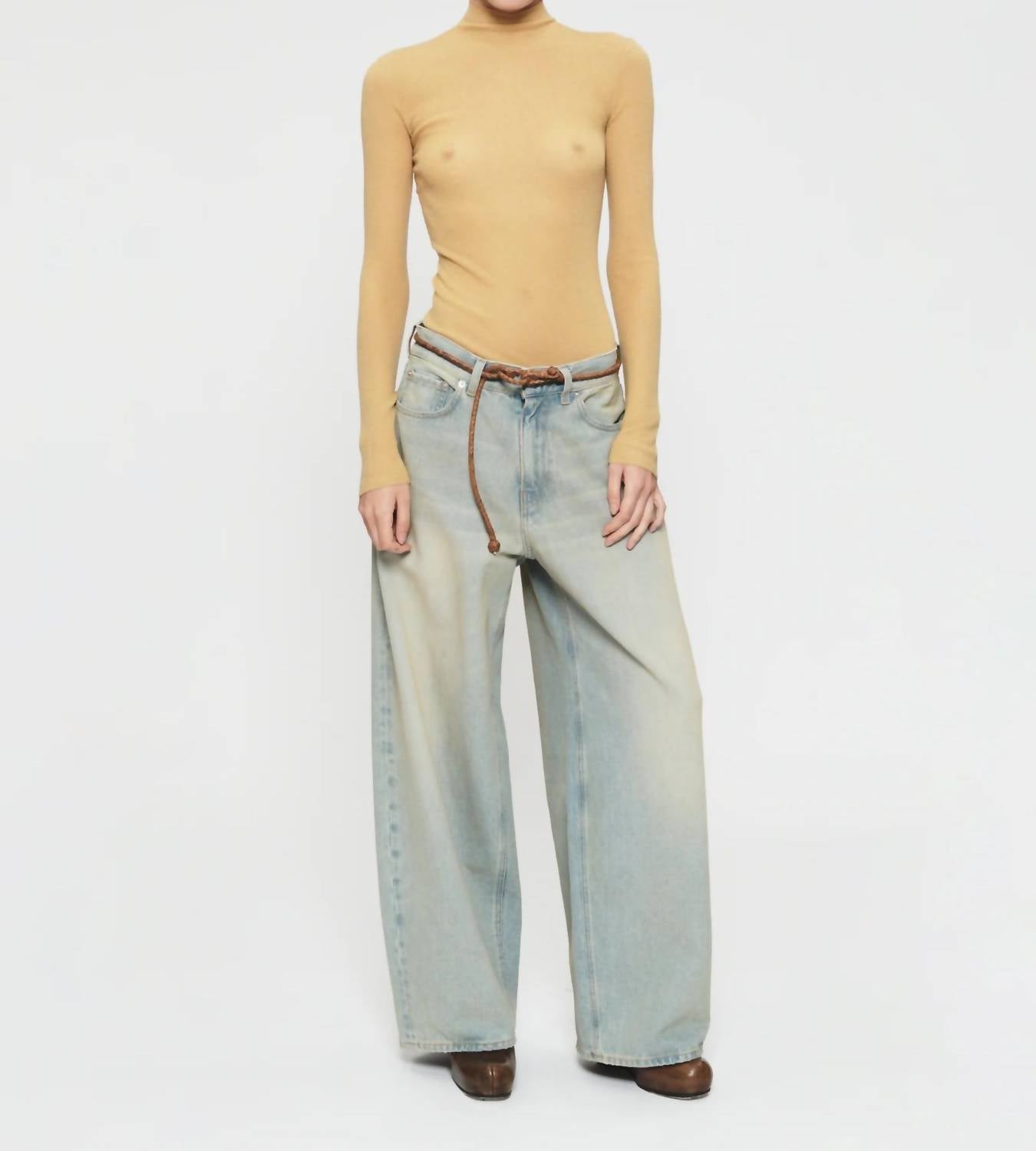 6397 - Roomy Jean