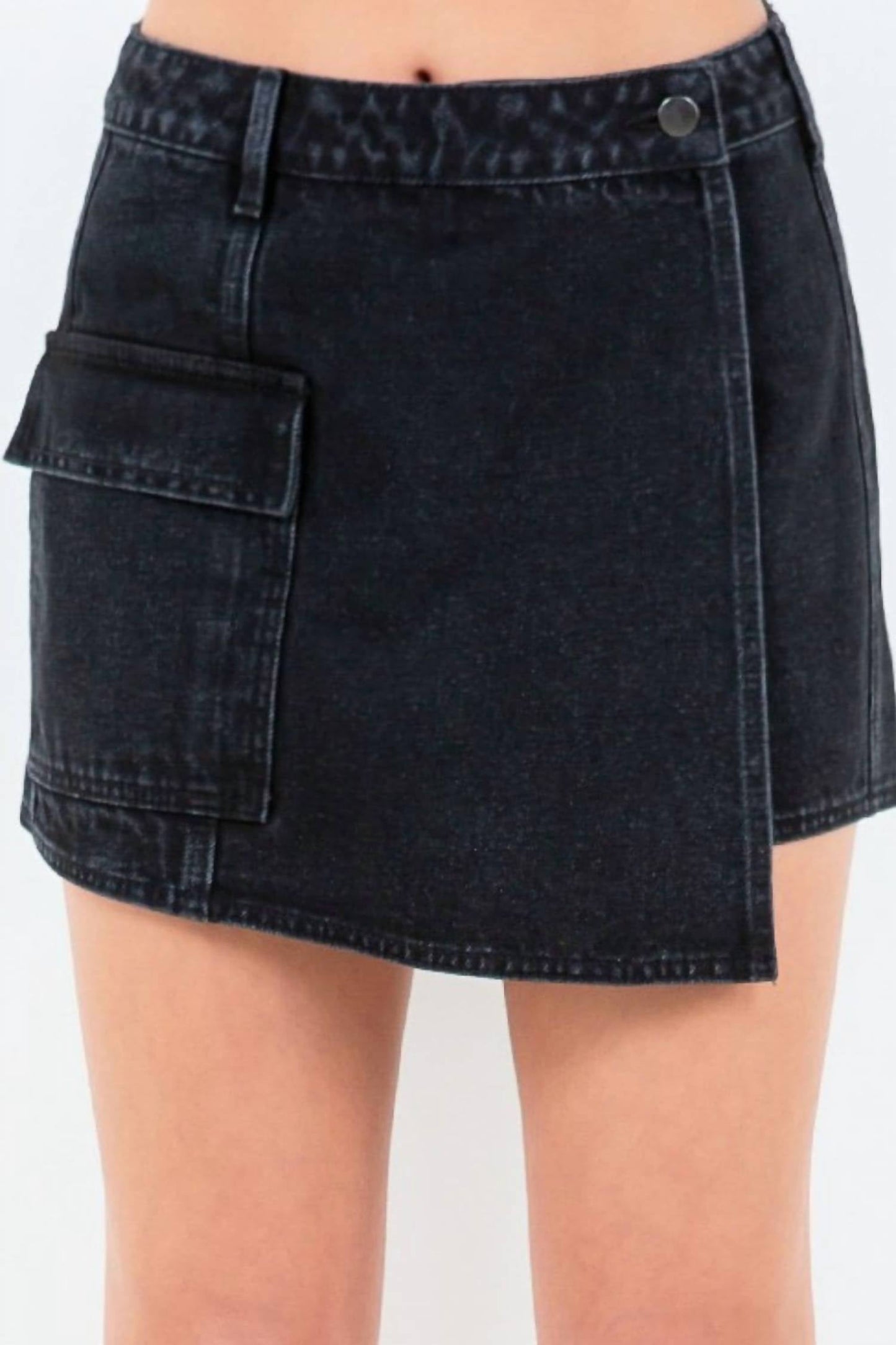 American Bazi - Cargo Pocket Mini Skort With Buttons