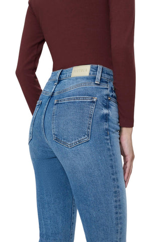 Pistola - Calça Jeans Lennon Crop Boot de Cintura Alta