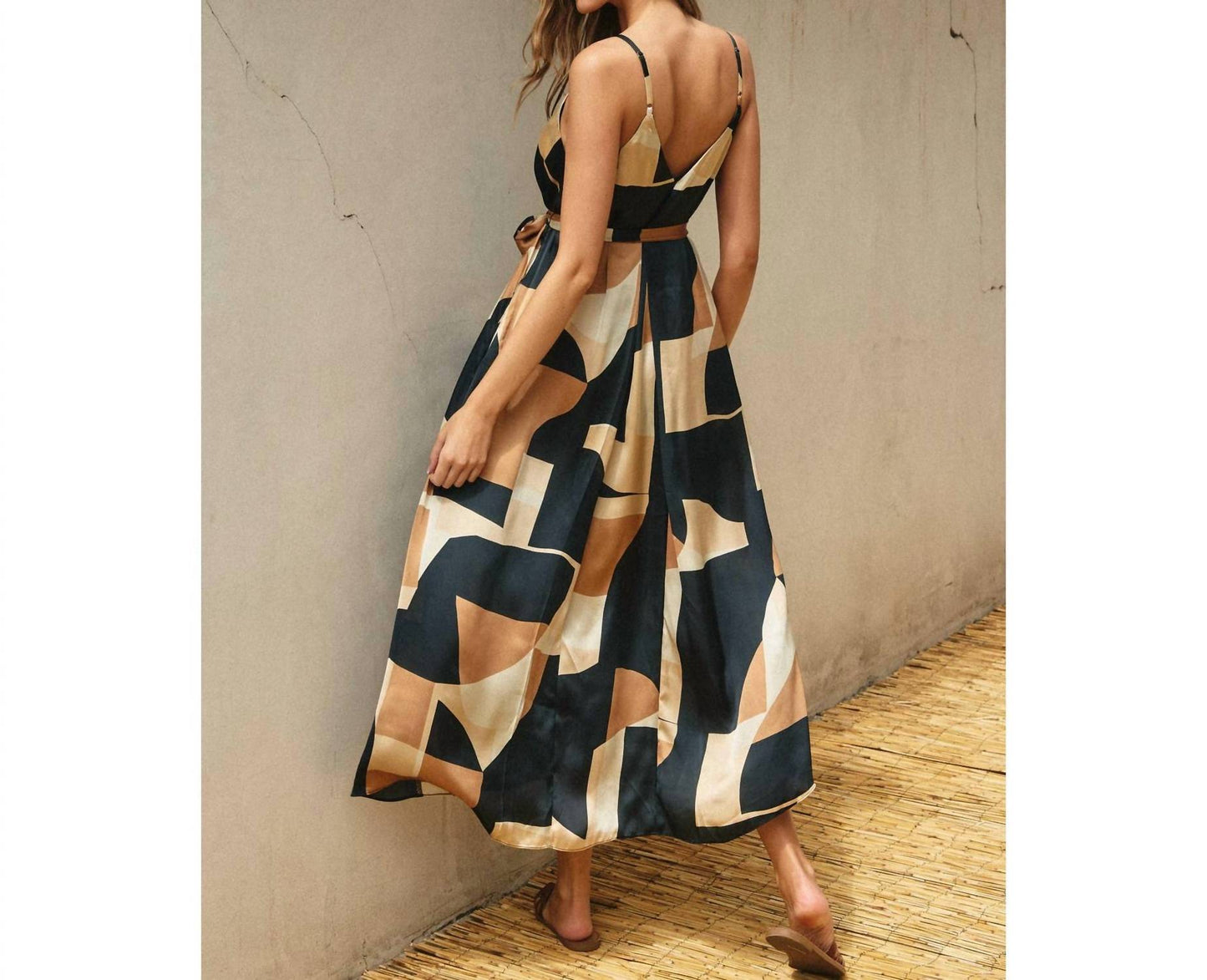 Dress Forum - First Class Extra Flared Maxi Dress