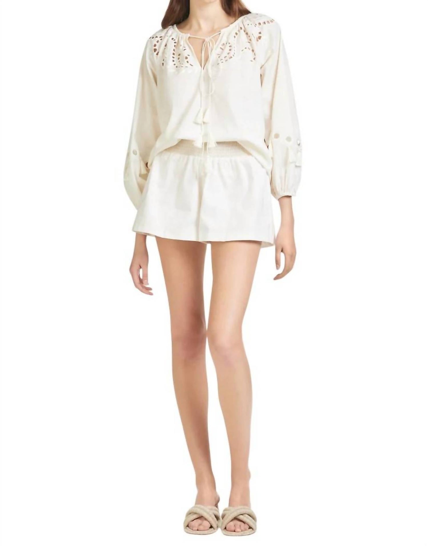 Sachin & Babi - VIVI SHORT