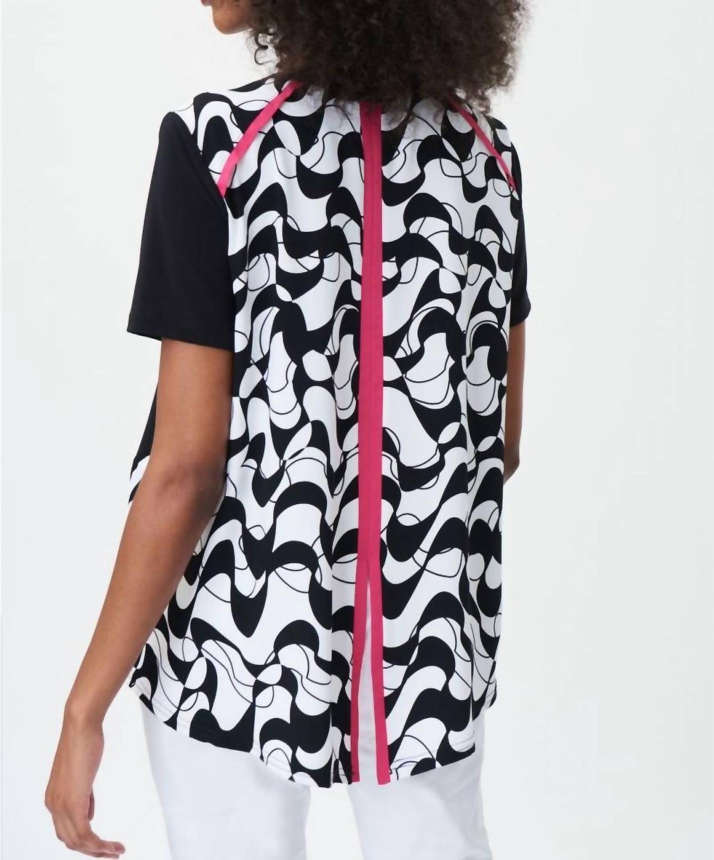 Joseph Ribkoff - Geometric Print Short Sleeve Hi-low Top