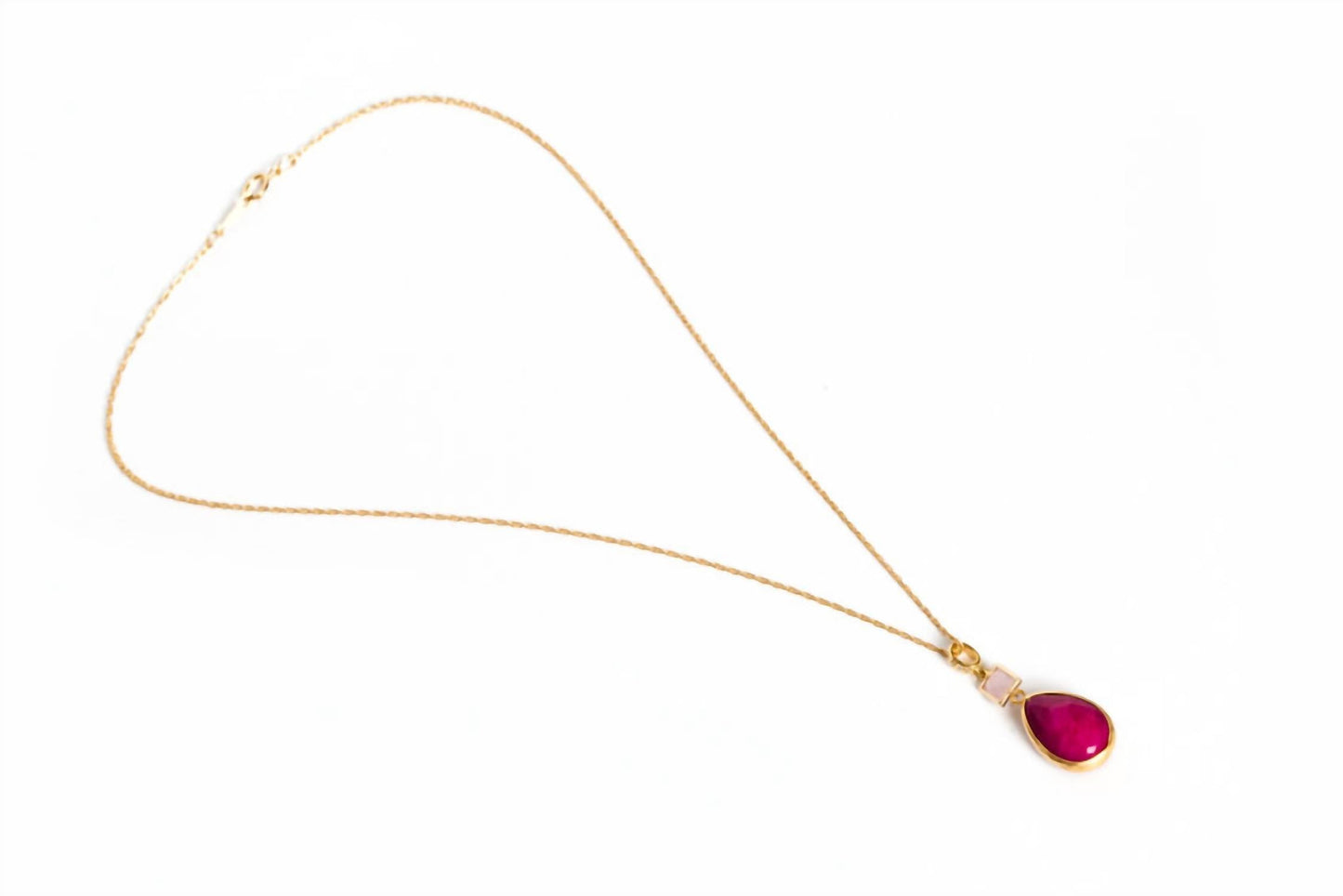 Avenue Chic - Women's Teardrop Necklace