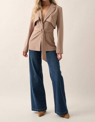 Promesa - O Blazer Courtney