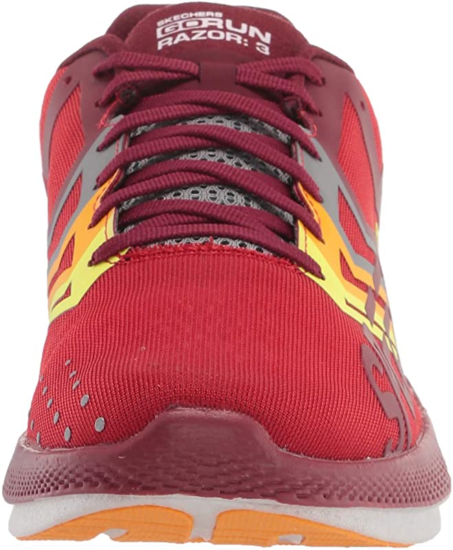Tênis de corrida Skechers Go Run Razor 3 unissex, vermelho/laranja, tamanho 4,5 (EUA)