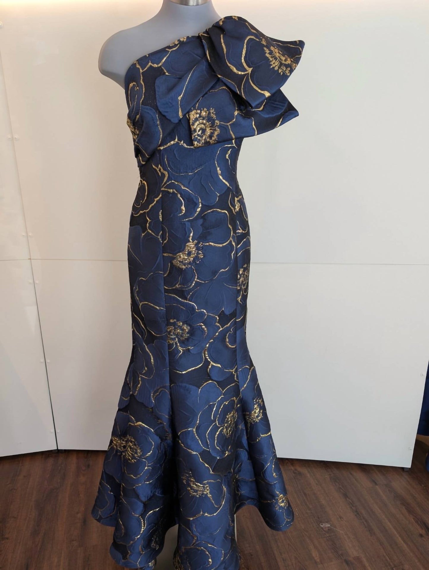 Frascara - One Shoulder Fitted Mother Of The Bride Gown