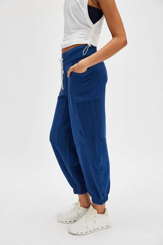 Free People - Fazendo um Corredor