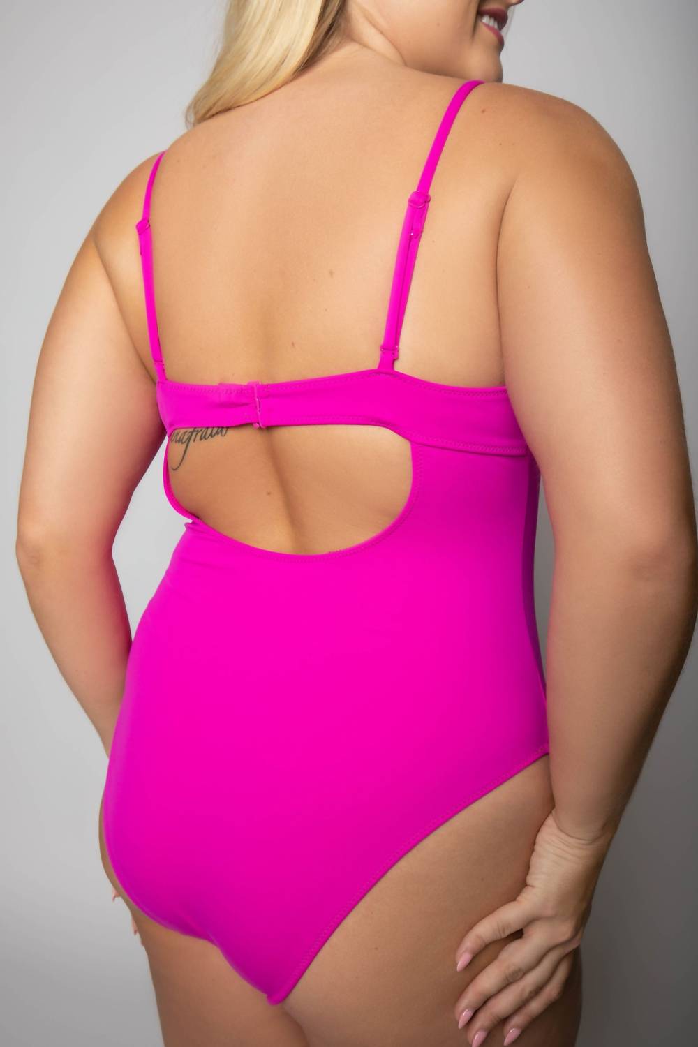 Good American - Compression Showoff Swimsuit