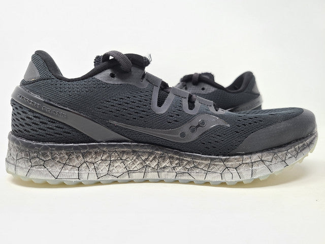 Tênis de corrida Saucony Freedom Iso feminino, preto, tamanho 6,5 B(M) EUA