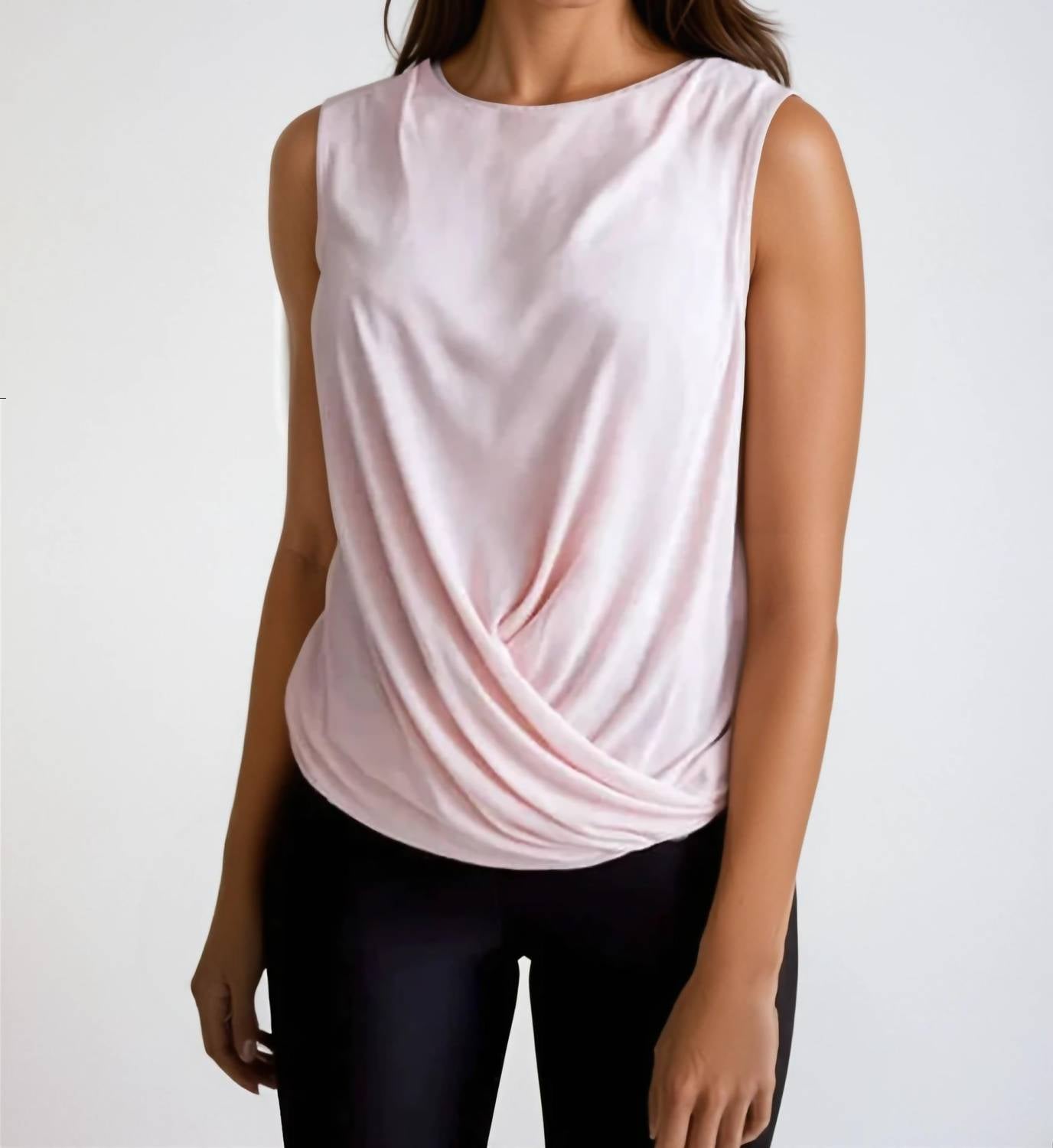 Buki - Boss Babe T-shirt