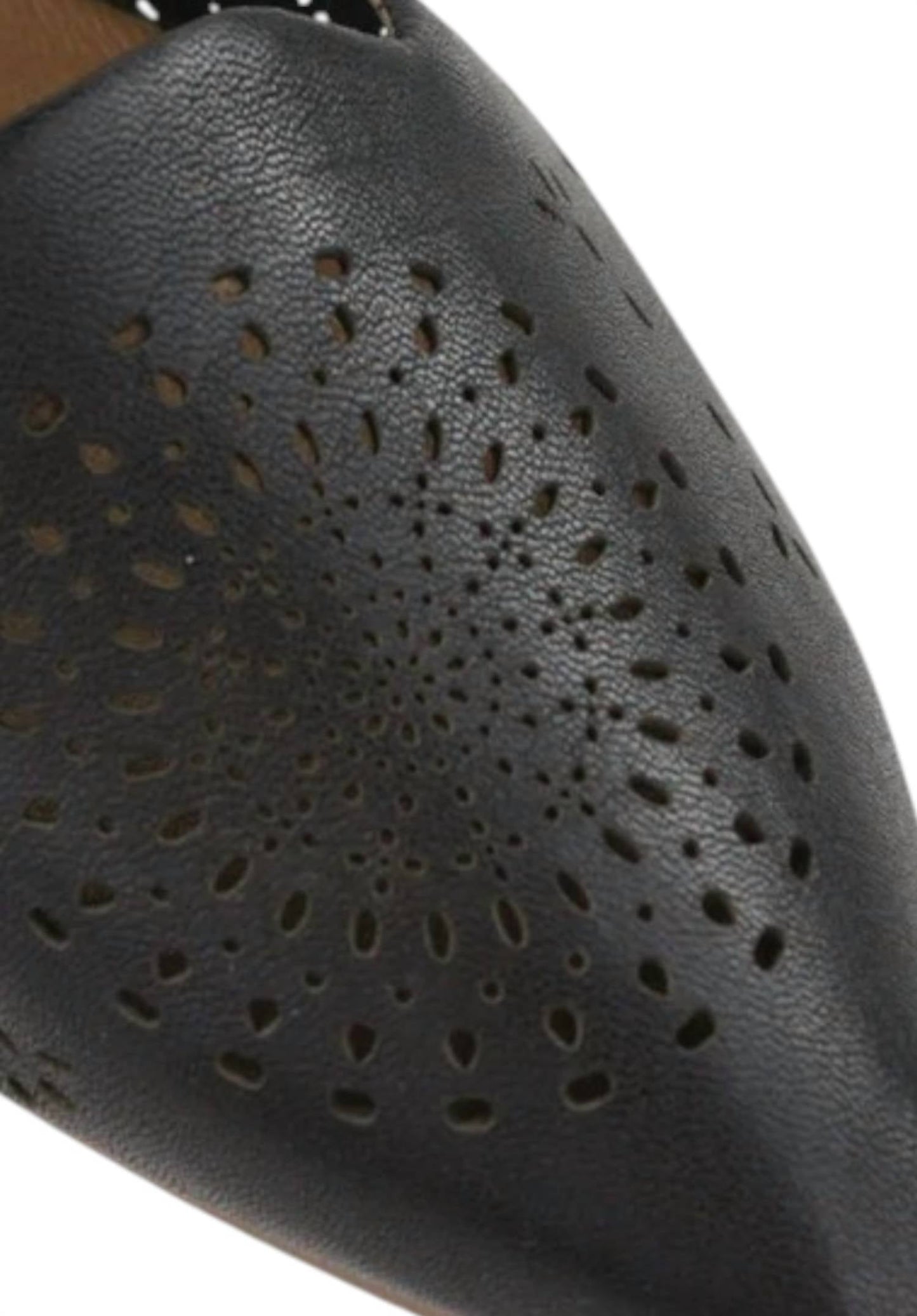Bueno - Women's Brandy Flat Shoes