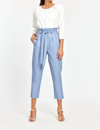 Dolce Cabo - Blusa Blakely de couro sintético com manga bufante