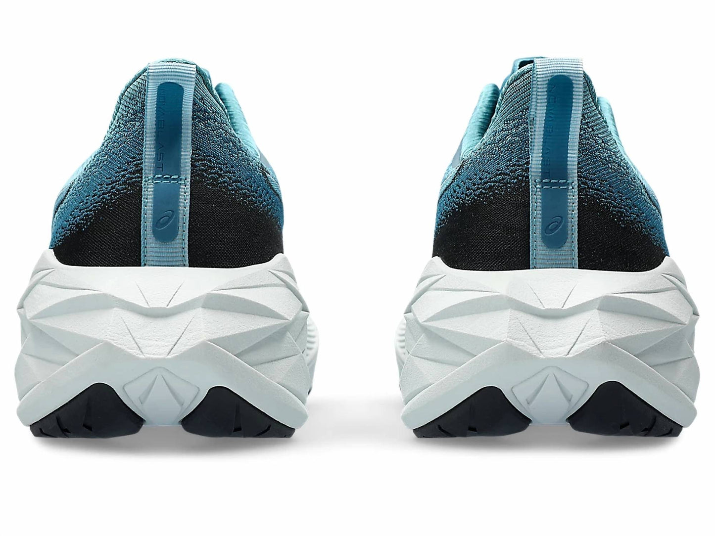 Asics - Tênis de corrida masculino Novablast 4