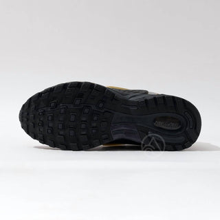 Nike - Men's Pegasus Wave Premium Shoes