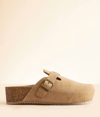 Mia - Women's Mia Qwest Platform Clogs