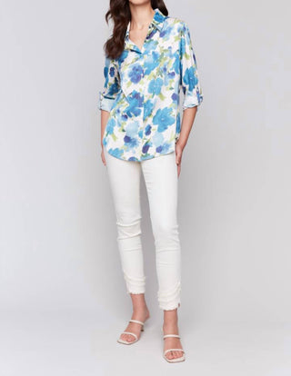 Charlie B - Blusa estampada com mangas enroladas