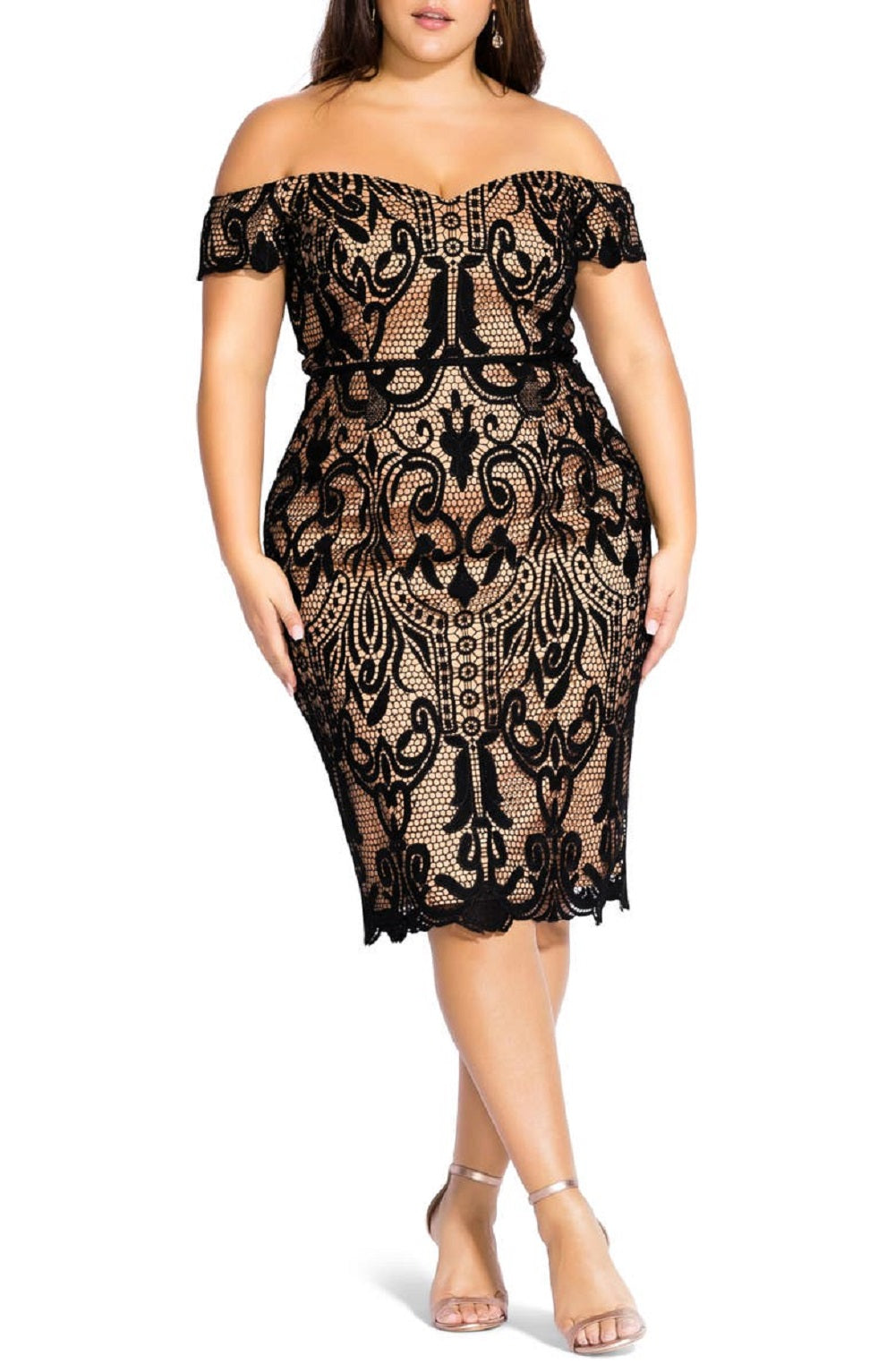 Vestido de coquetel City Chic feminino com renda e ombros à mostra, preto, tamanho 20W