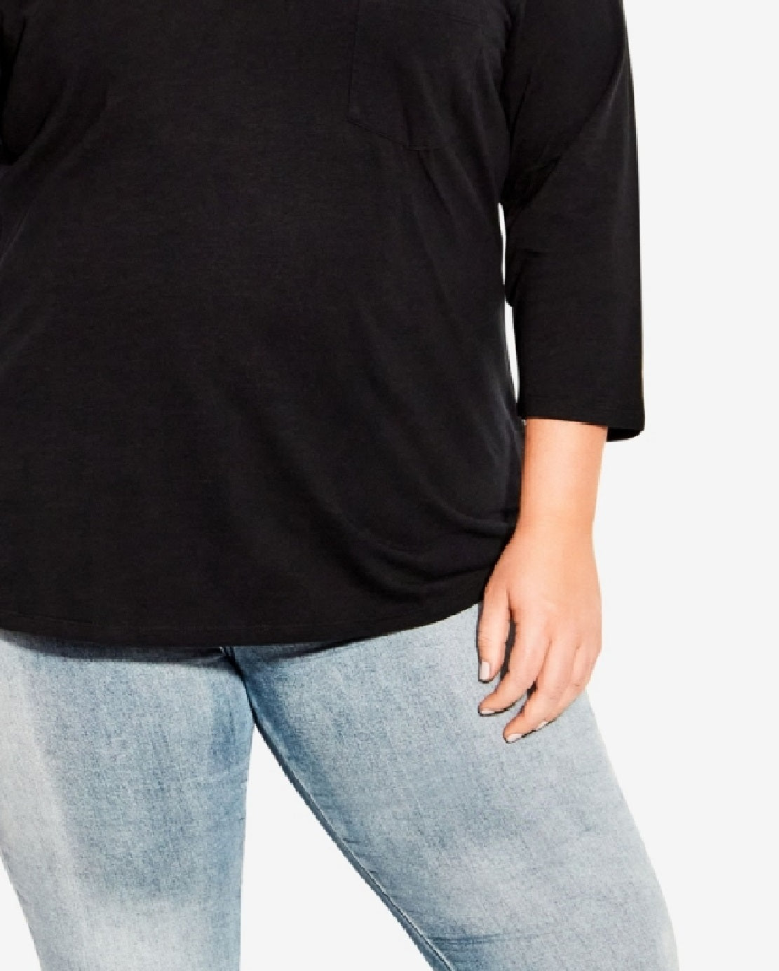 Camiseta feminina Avenue com decote chanfrado e manga 3/4 lisa, preta, tamanho 18W