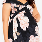 Vestido feminino City Chic Amour com estampa floral e ombro de fora, preto, tamanho médio