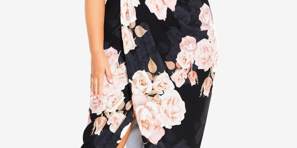 Vestido feminino City Chic Amour com estampa floral e ombro de fora, preto, tamanho médio