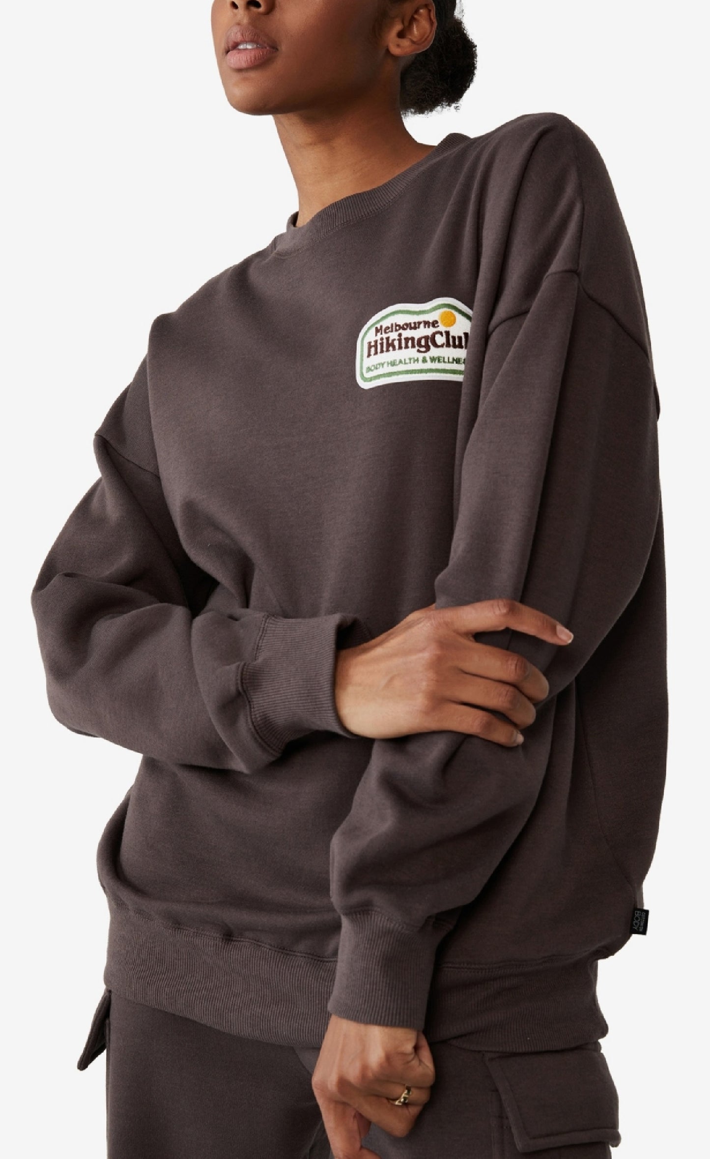 COTTON ON Moletom feminino estilo vida grande com gola redonda e estampa gráfica, preto, tamanho grande