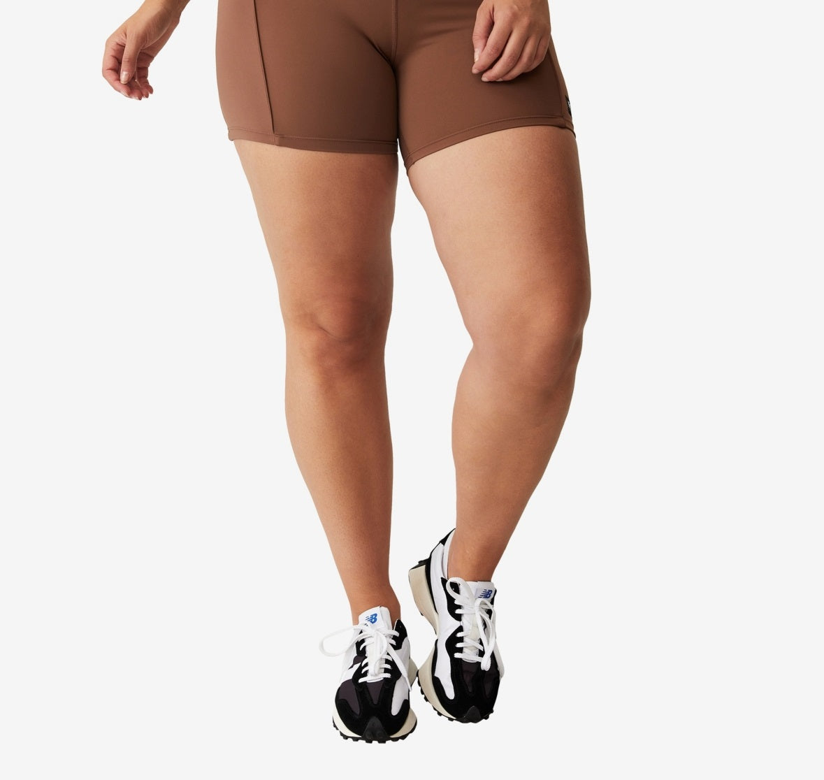 Calções de ciclismo femininos COTTON ON Active Ultimate Booty, marrom, tamanho 14W