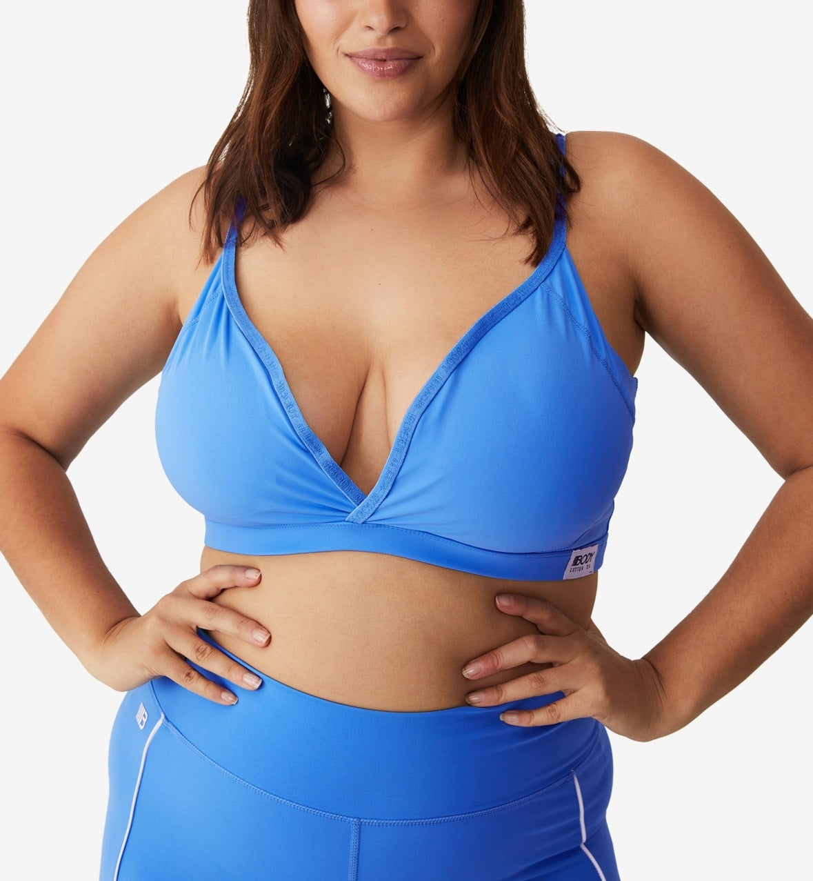 Sutiã cropped feminino Ultimate Active Plunge da COTTON ON, azul, tamanho 18W
