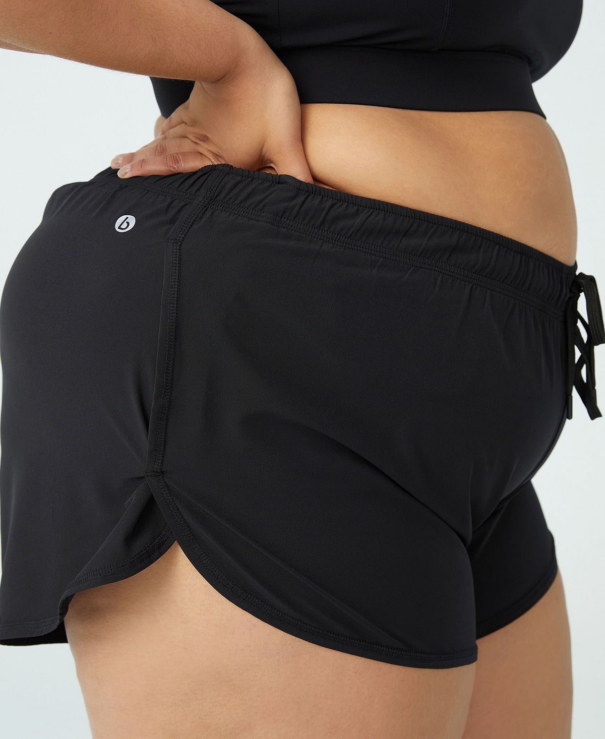 Shorts de corrida feminino COTTON ON Lifestyle Move, preto, tamanho 14W