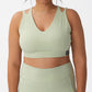 Top curto feminino Active Ultimate Workout da COTTON ON, verde, tamanho 12W