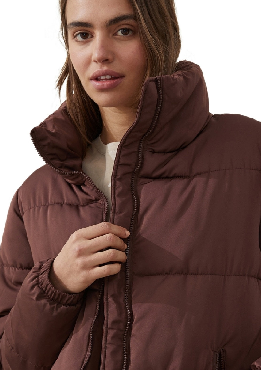 Jaqueta Puffer Cotton On Feminina The Recycled Mother Marrom Tamanho Grande